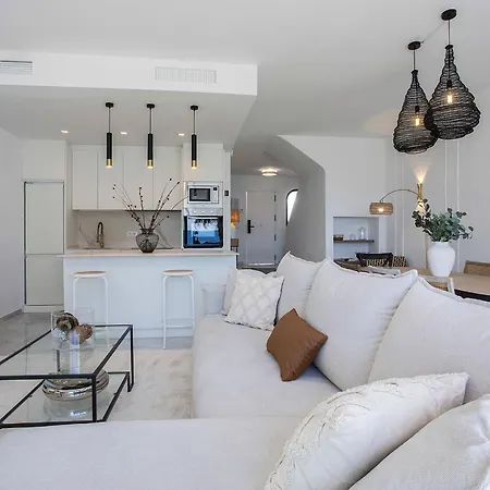 Hébergement de vacances Casa Primera Linea 4 *