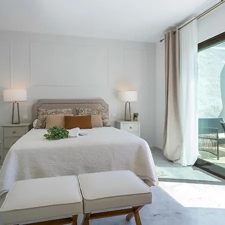 Casa Primera Linea 4 Estepona