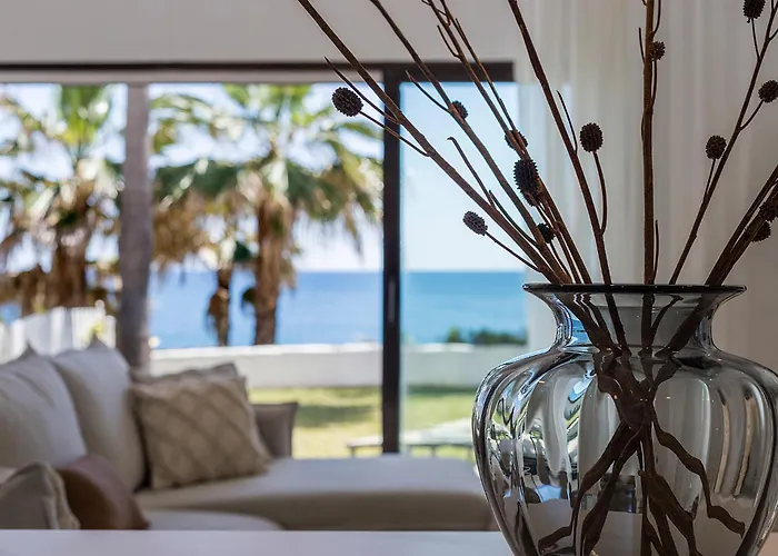 Casa Primera Linea 4 * Estepona