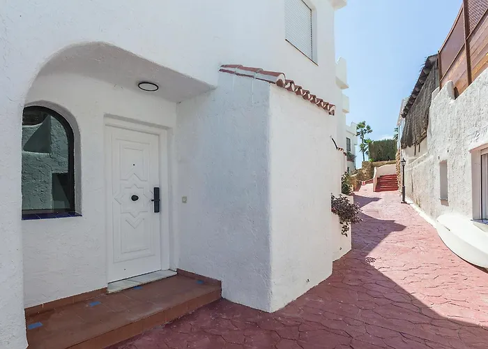 Casa Primera Linea 4 *