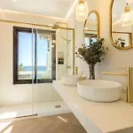 Casa Primera Linea 4 *